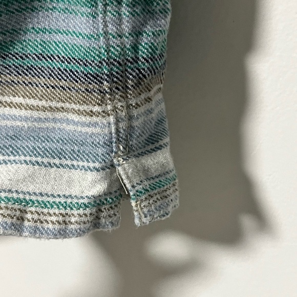 Billabong Men’s Hooded Button-Down Shirt Jacket - Medium – Green Gray Striped - Picture 13 of 15